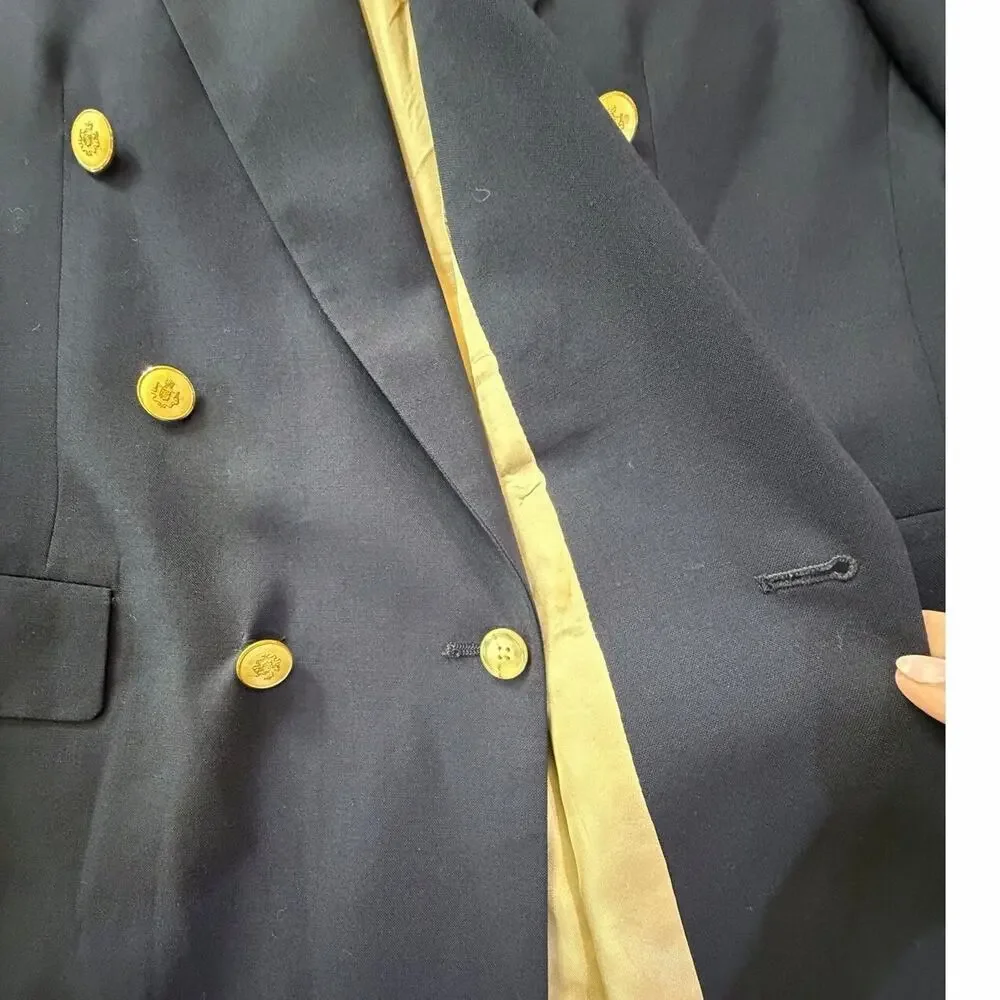 Vintage Navy Blue Double Breasted Blazer 100% Wool Gold Crest Buttons USA SZ 44R